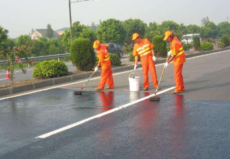 太原 彩色路面喷漆维修改色的使用寿命有多长？